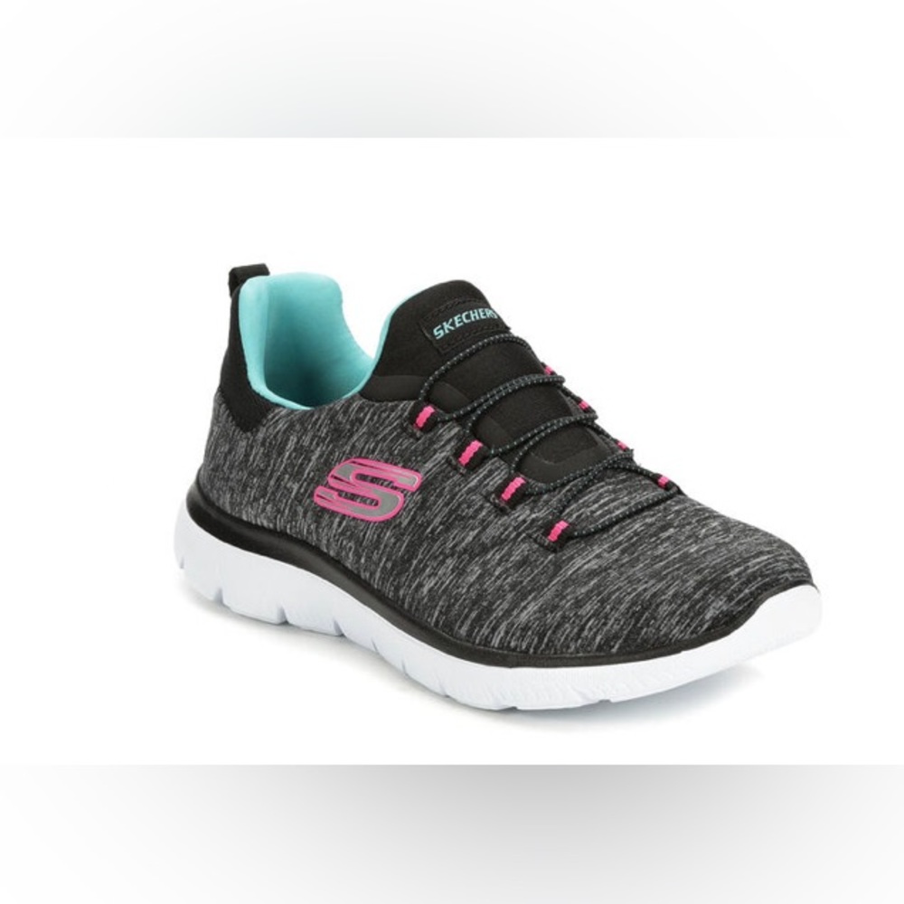 Brand new!!! Women's Skechers Quick Getaway 12983 Slip-On Sneakers